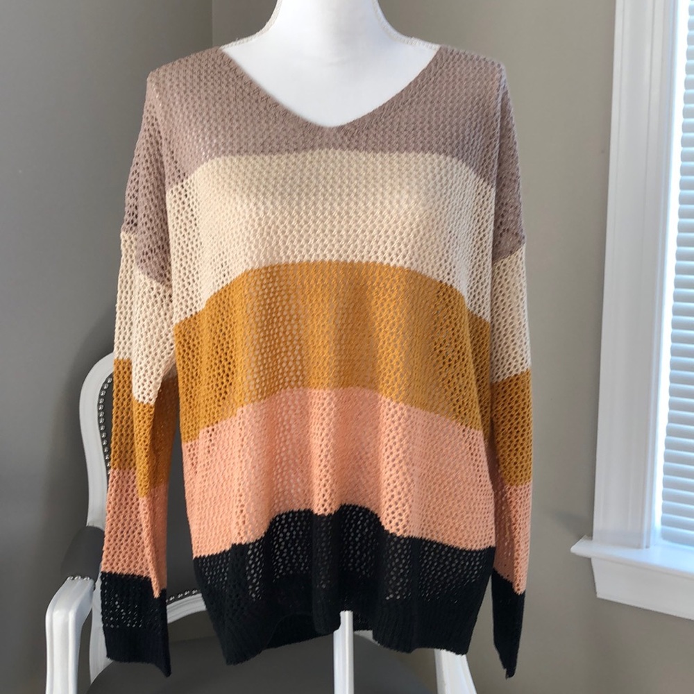 Beautiful Spring/Summer Sweater